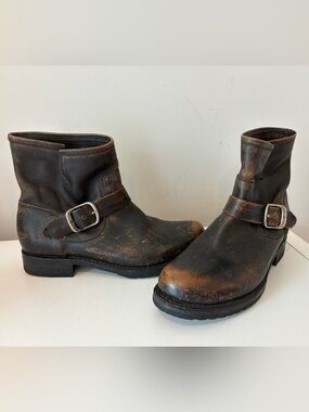 FRYE AND CO. Black with Brown Distressed Leather Engineer Boots